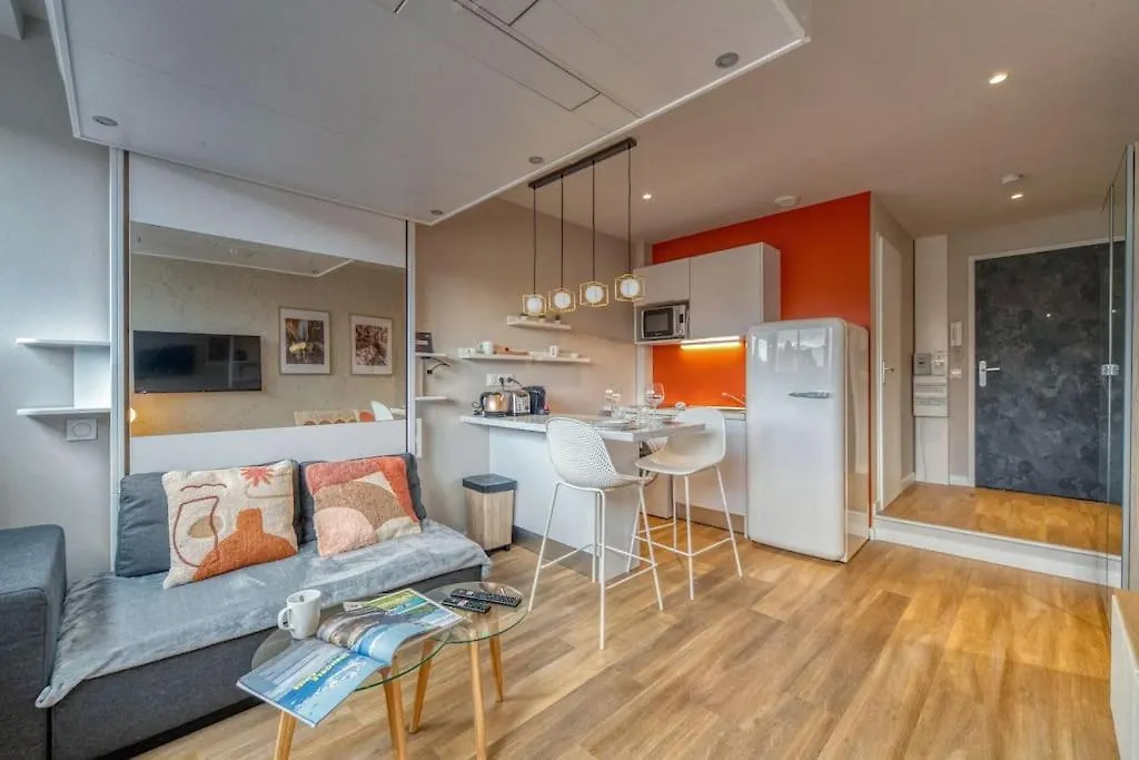 R'Apparts Studio Le Luxury N3 Grenoble 0*,  France